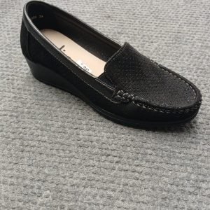 SoftStep Moccasin Loafer
